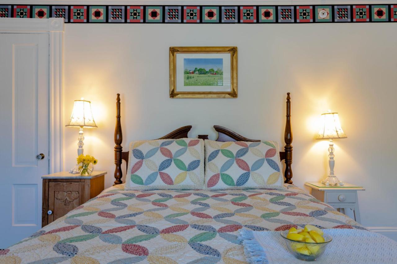 Maple Hill Farm Inn 오거스타 외부 사진
