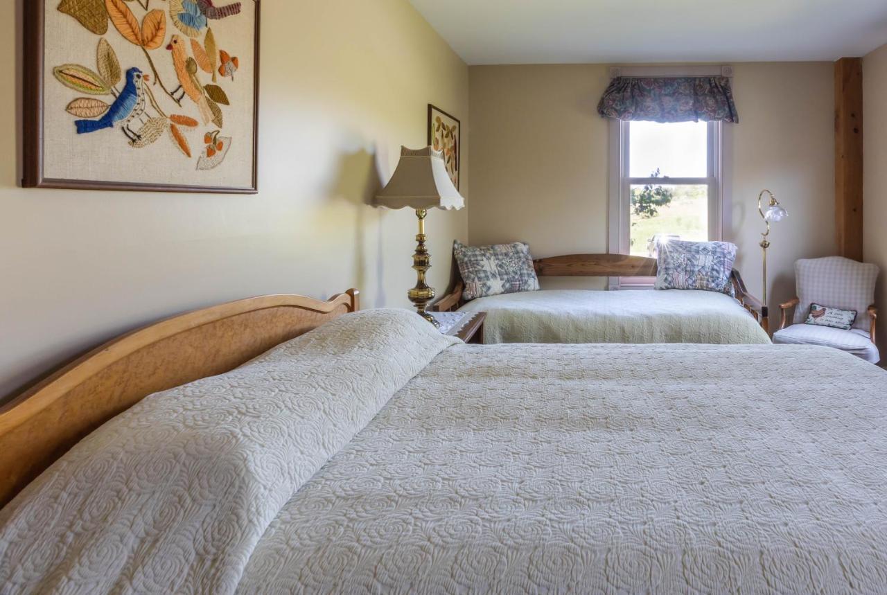 Maple Hill Farm Inn 오거스타 외부 사진