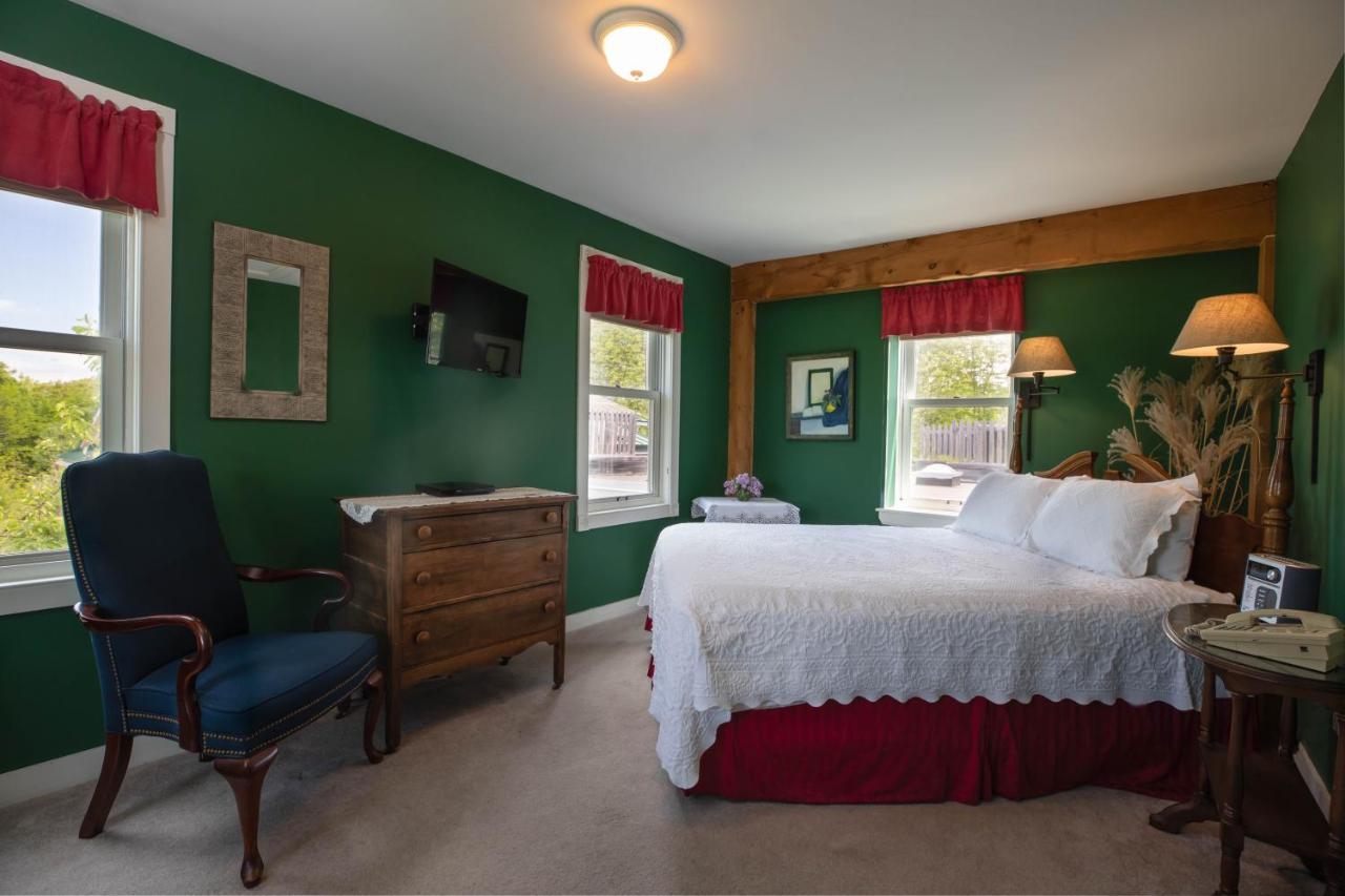 Maple Hill Farm Inn 오거스타 외부 사진