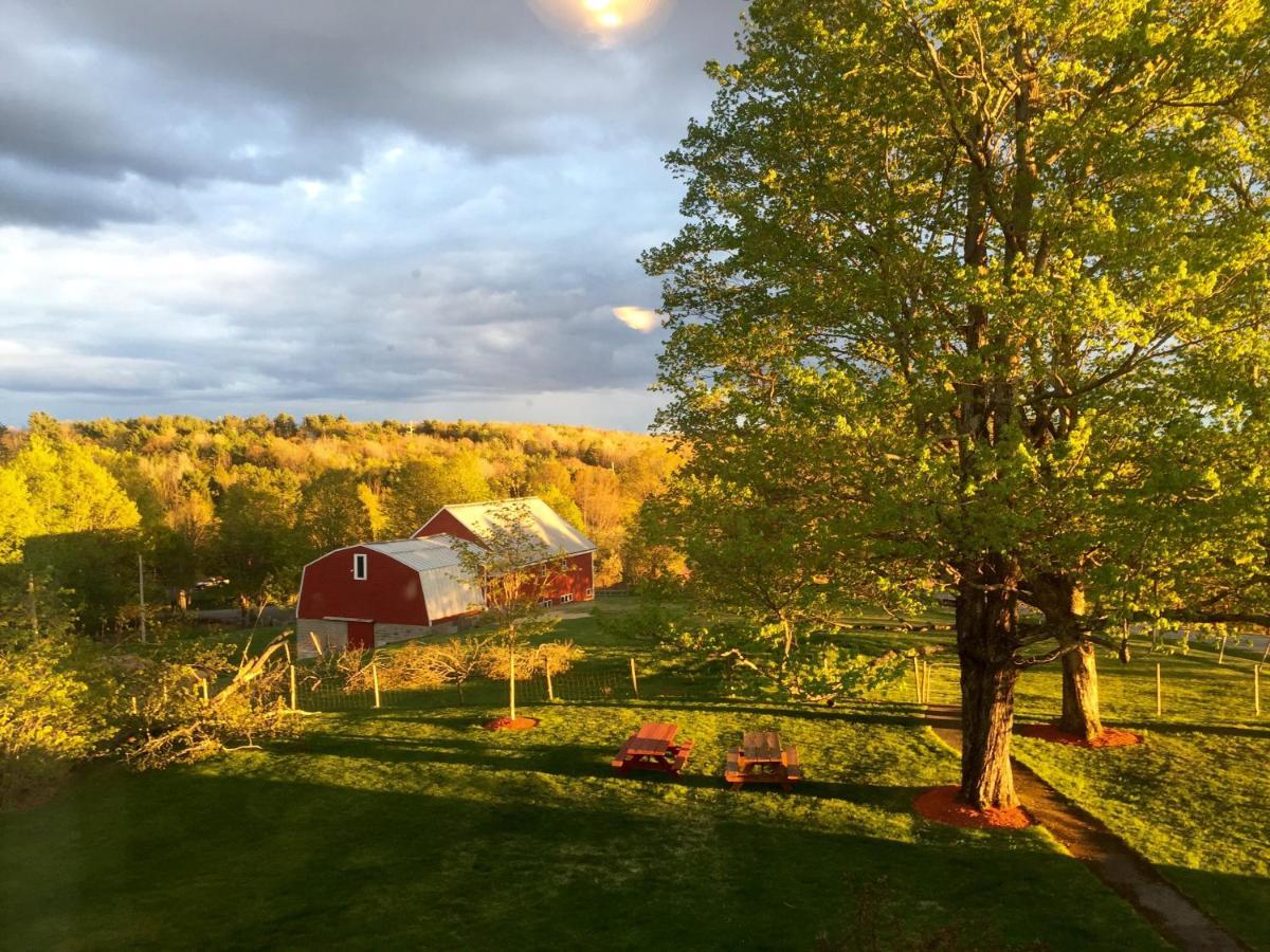 Maple Hill Farm Inn 오거스타 외부 사진