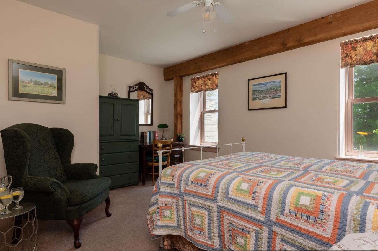 Maple Hill Farm Inn 오거스타 외부 사진