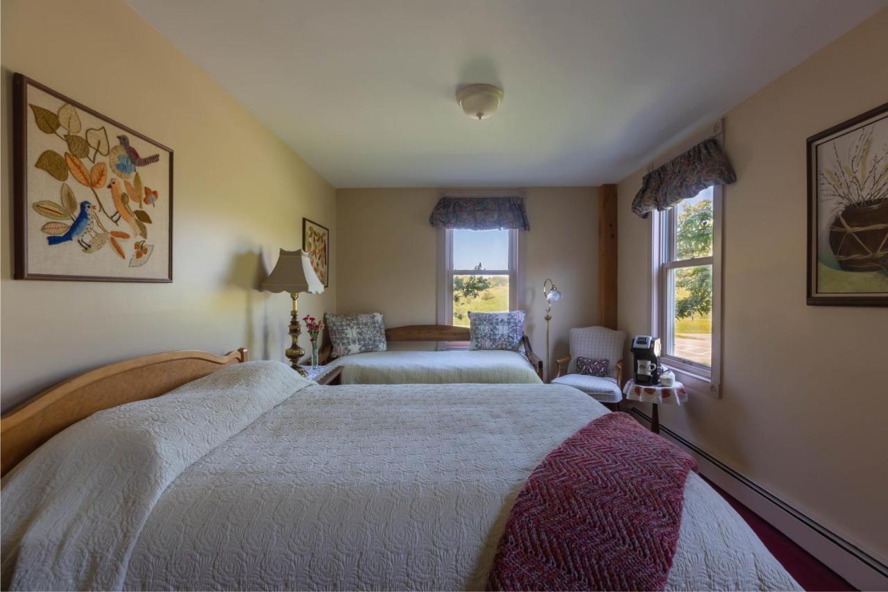 Maple Hill Farm Inn 오거스타 외부 사진
